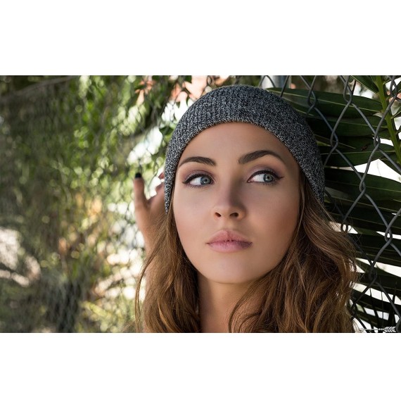 Skullies & Beanies Winter Hats for Women Who are Looking for Something Warm- Stylish and Soft - Black White - CM185QX9NLN